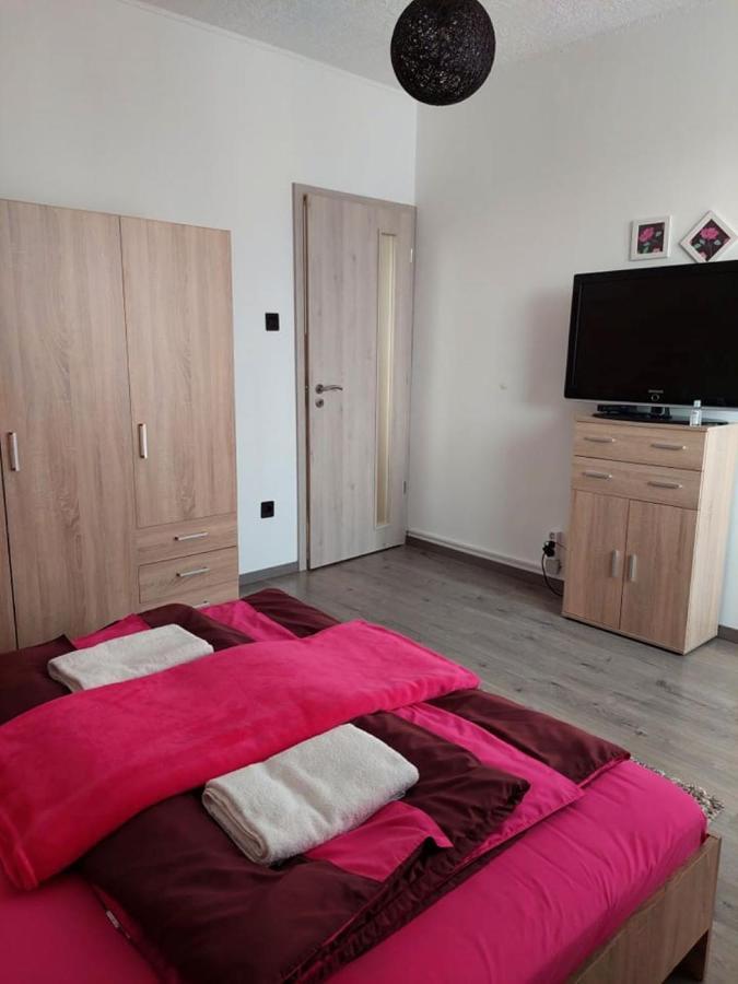 Nagcsalados Rozsa Apartman Балатонлелле Экстерьер фото