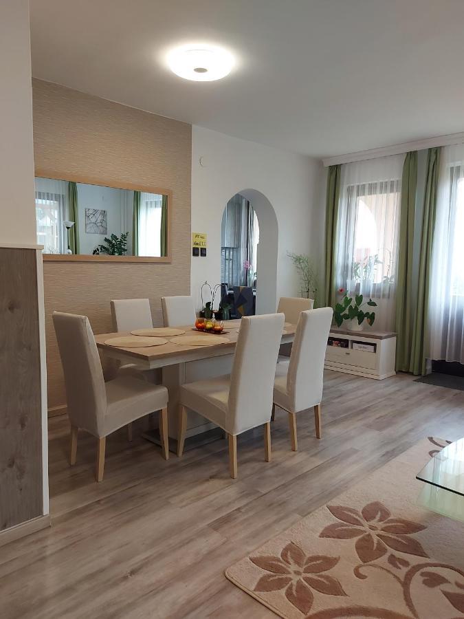 Nagcsalados Rozsa Apartman Балатонлелле Экстерьер фото